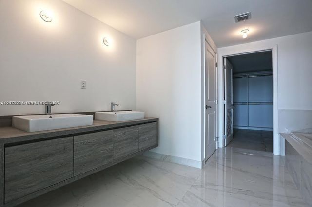400 Sunny Isles Boulevard 806, Sunny Isles Beach, FL 33160