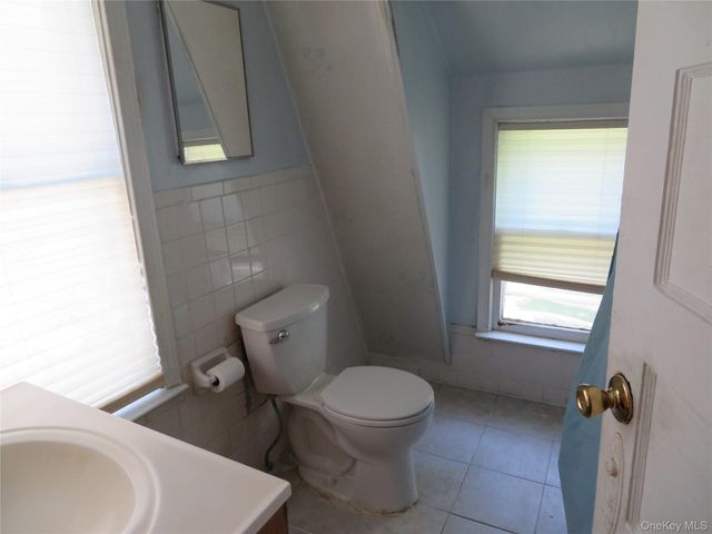 22 State Street, Spring Valley, NY 10977