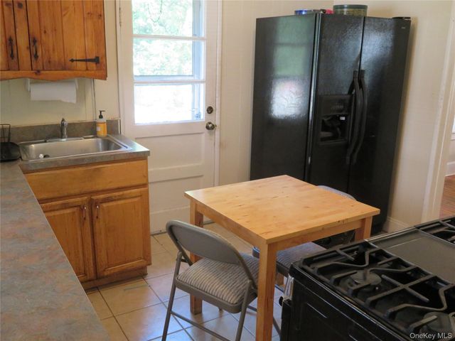 22 State Street, Spring Valley, NY 10977
