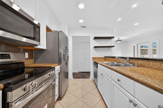 723 Worthshire Street, Houston, TX 77008