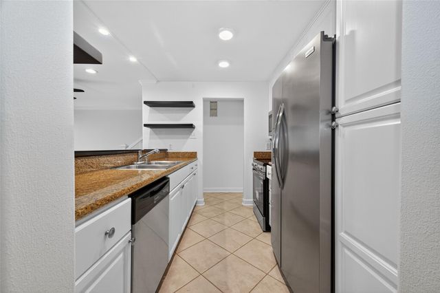 723 Worthshire Street, Houston, TX 77008