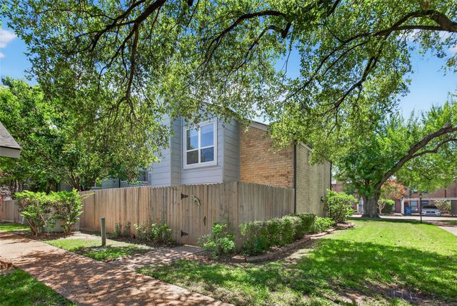 723 Worthshire Street, Houston, TX 77008
