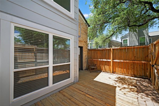 723 Worthshire Street, Houston, TX 77008