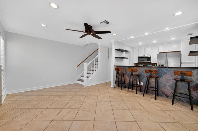 723 Worthshire Street, Houston, TX 77008