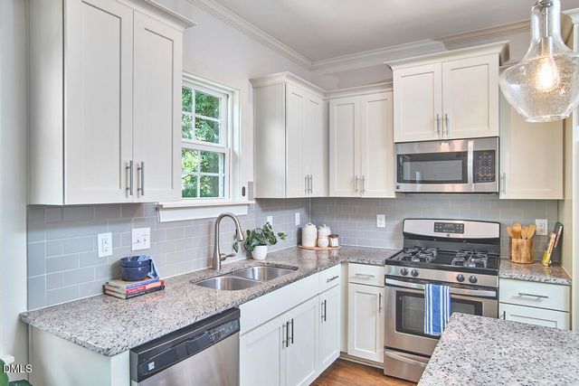 110 N Guthrie Avenue, Durham, NC 27703