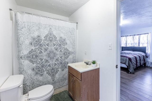 20471 Roy Hall Road, Bedias, TX 77831