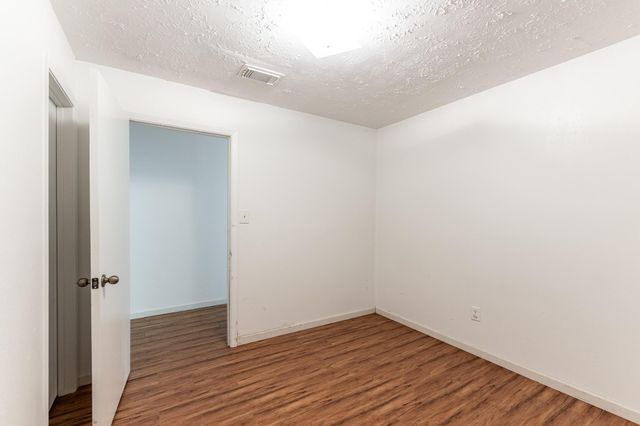 20471 Roy Hall Road, Bedias, TX 77831