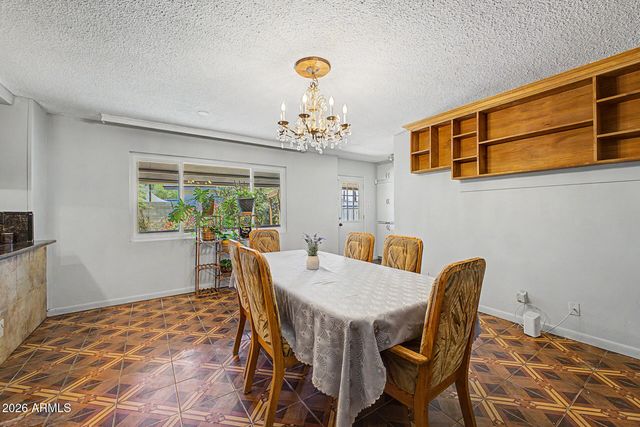 2227 W ROVEY Avenue, Phoenix, AZ 85015