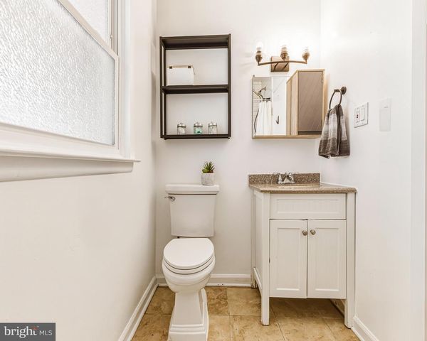 4 LINCOLN AVE, Sicklerville, NJ 08081