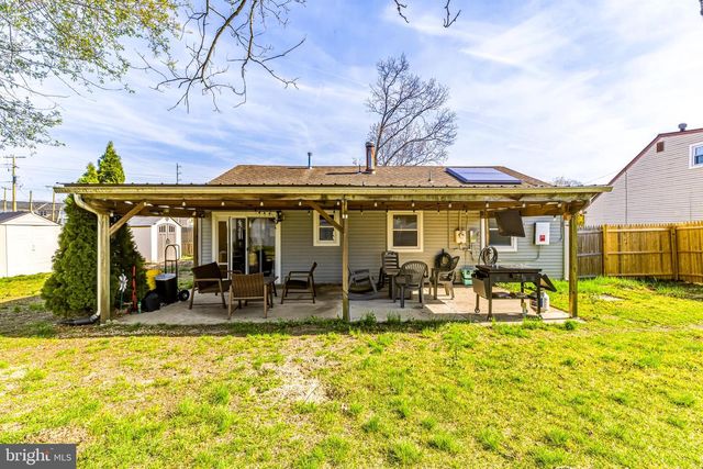 4 LINCOLN AVE, Sicklerville, NJ 08081