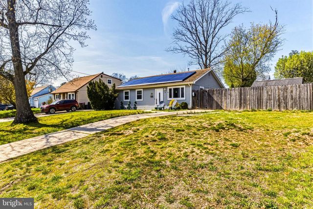 4 LINCOLN AVE, Sicklerville, NJ 08081