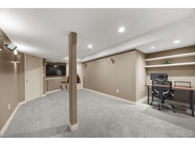 2826 Willow St, Denver, CO 80238