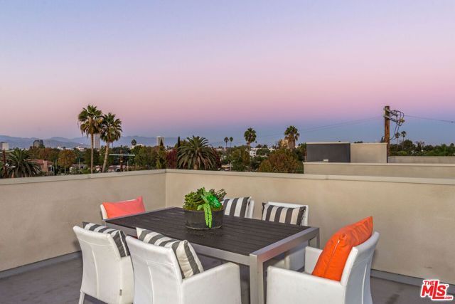 6072 Pickford Street, Los Angeles, CA 90035