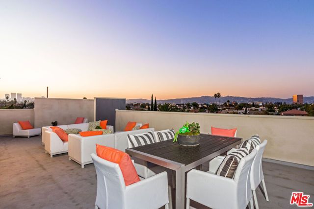 6072 Pickford Street, Los Angeles, CA 90035