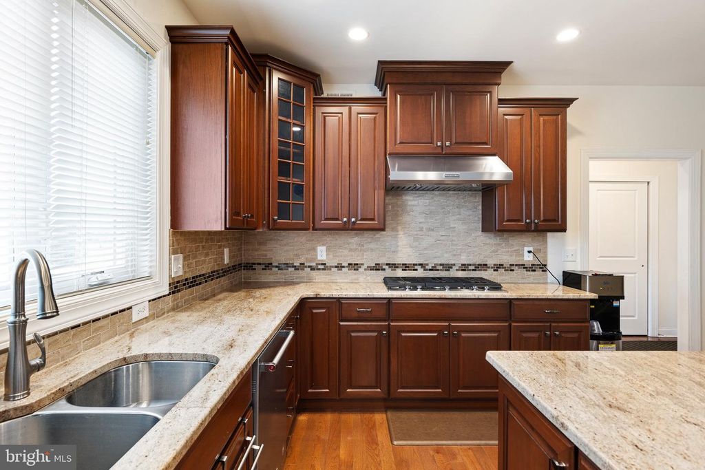 Image 11 of property listing at 1020 MATTHEW WAY, New Castle, DE 19720