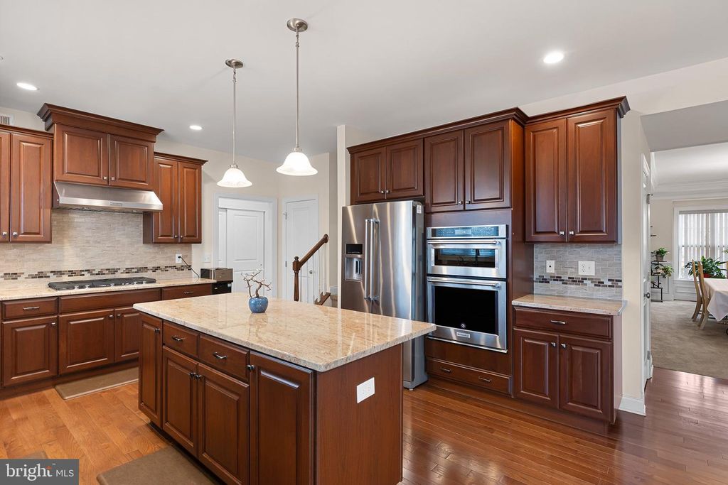 Image 13 of property listing at 1020 MATTHEW WAY, New Castle, DE 19720