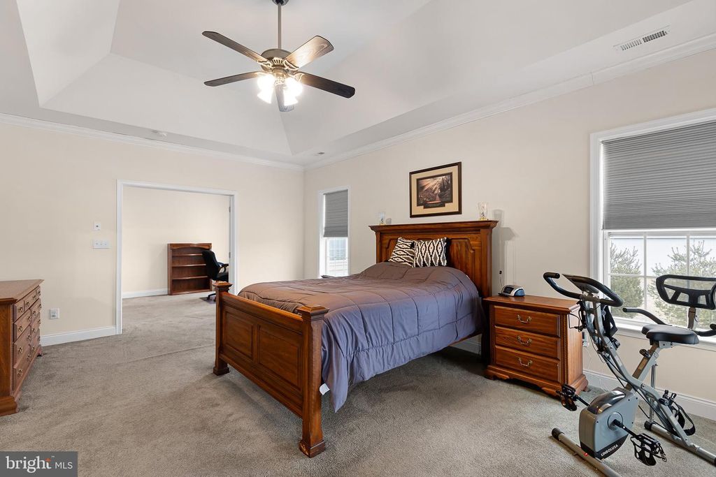 Image 24 of property listing at 1020 MATTHEW WAY, New Castle, DE 19720