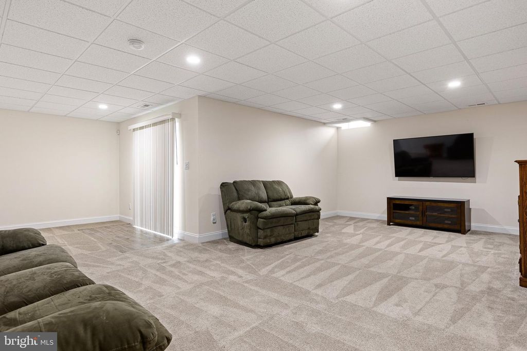 Image 40 of property listing at 1020 MATTHEW WAY, New Castle, DE 19720