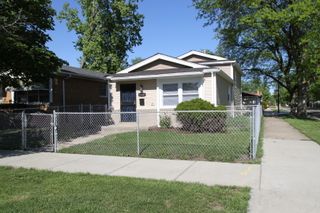 11657 S Racine Avenue, Chicago, IL 60643