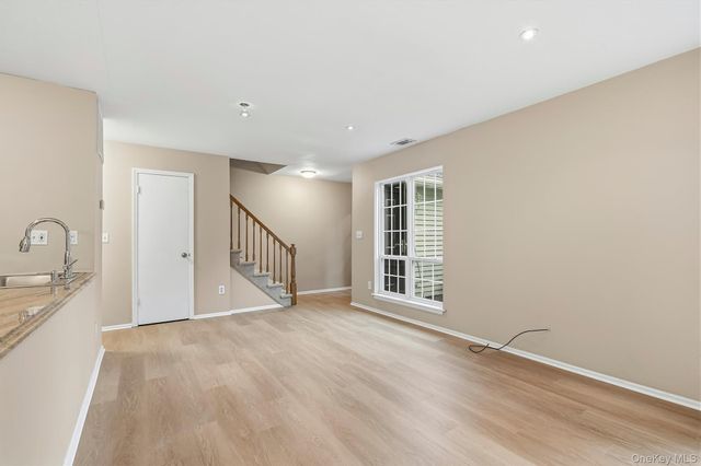 47 Homestead Village Drive, Warwick, NY 10990