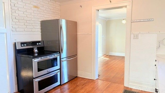 132 S Kensington Place, Springfield, OH 45504