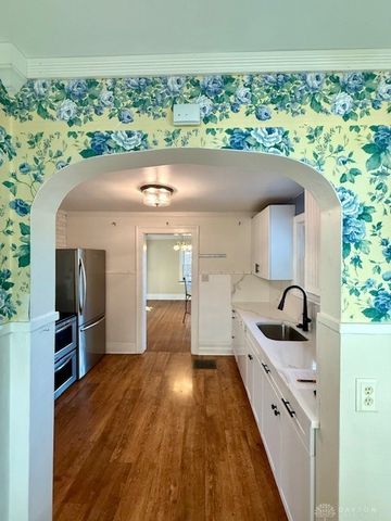 132 S Kensington Place, Springfield, OH 45504