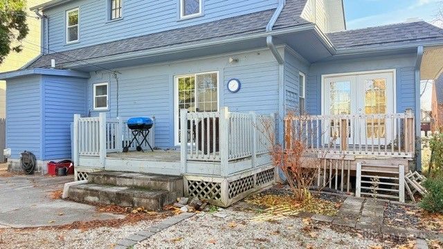 132 S Kensington Place, Springfield, OH 45504