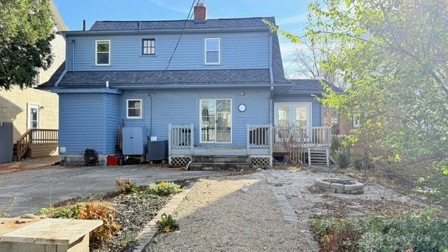 132 S Kensington Place, Springfield, OH 45504