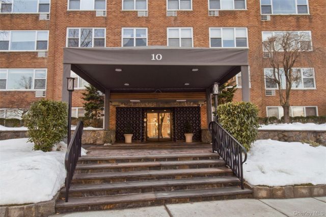 10 Old Mamaroneck Road 5C, White Plains, NY 10605
