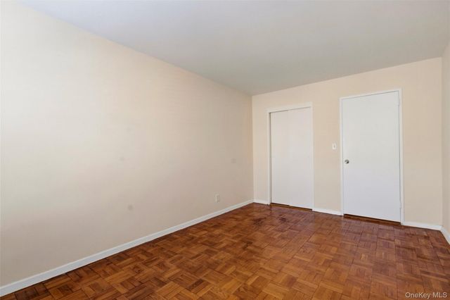 10 Old Mamaroneck Road 5C, White Plains, NY 10605