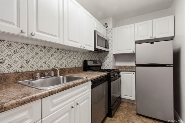 10 Old Mamaroneck Road 5C, White Plains, NY 10605