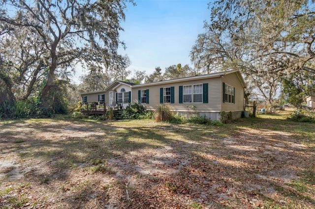 3207 MAZIE DRIVE, Zephyrhills, FL 33541