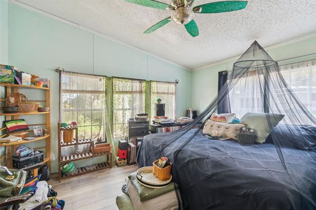 3207 MAZIE DRIVE, Zephyrhills, FL 33541