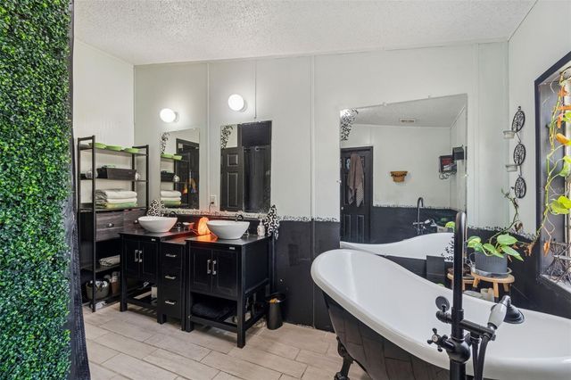 3207 MAZIE DRIVE, Zephyrhills, FL 33541