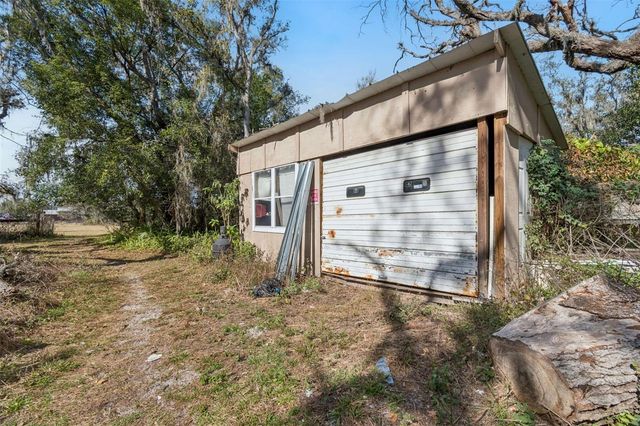 3207 MAZIE DRIVE, Zephyrhills, FL 33541
