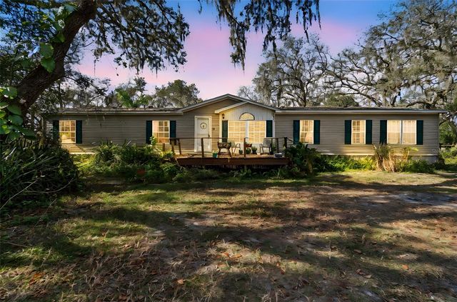 3207 MAZIE DRIVE, Zephyrhills, FL 33541