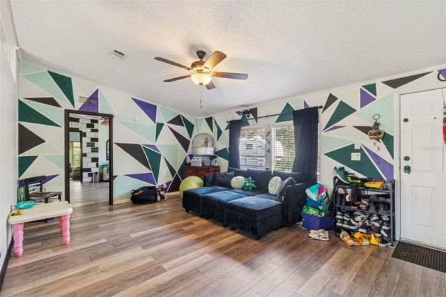 3207 MAZIE DRIVE, Zephyrhills, FL 33541