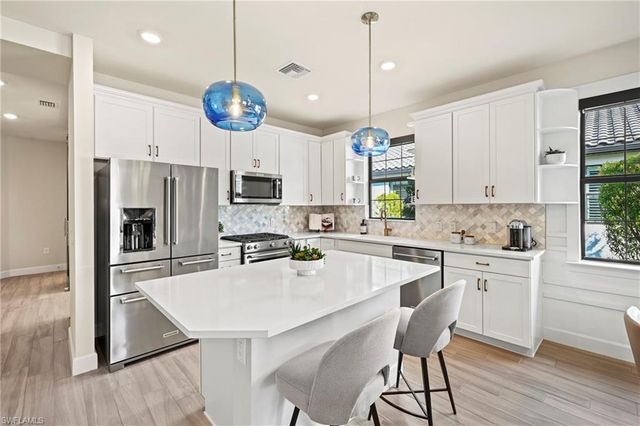 12351 Canal Grande DR, Fort Myers, FL 33913