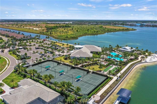 12351 Canal Grande DR, Fort Myers, FL 33913