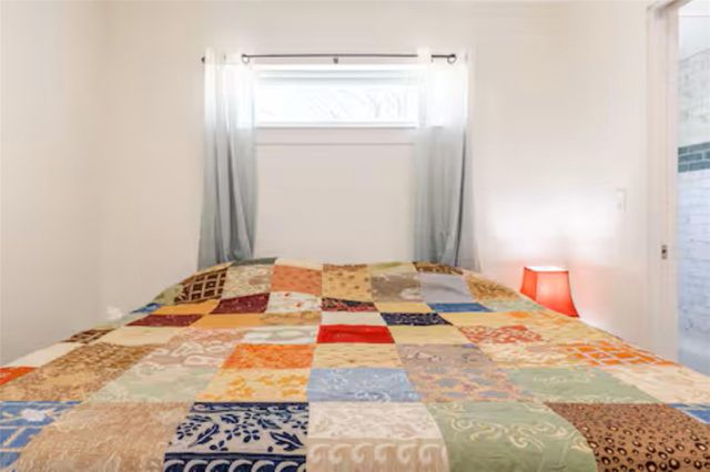 605 Wilmes DR 1, Austin, TX 78752