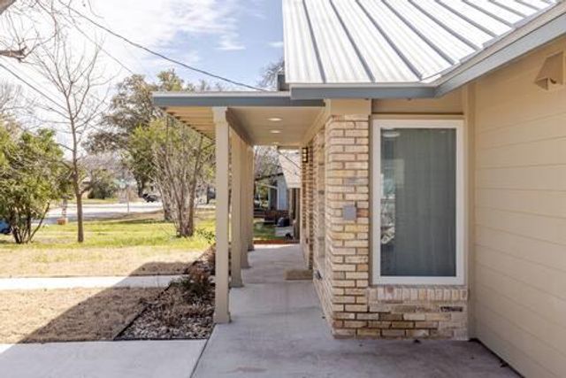 605 Wilmes DR 1, Austin, TX 78752