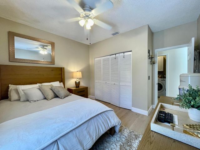 202 Cypress Point Drive 202, Palm Beach Gardens, FL 33418