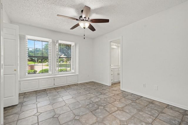 3503 Pembrooke Parkway S, Colleyville, TX 76034