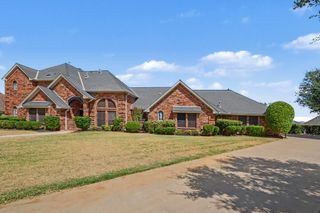 3503 Pembrooke Parkway S, Colleyville, TX 76034