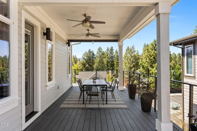 62720 NW Ridge Rock Court, Bend, OR 97703