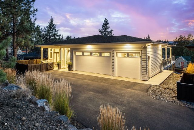 62720 NW Ridge Rock Court, Bend, OR 97703