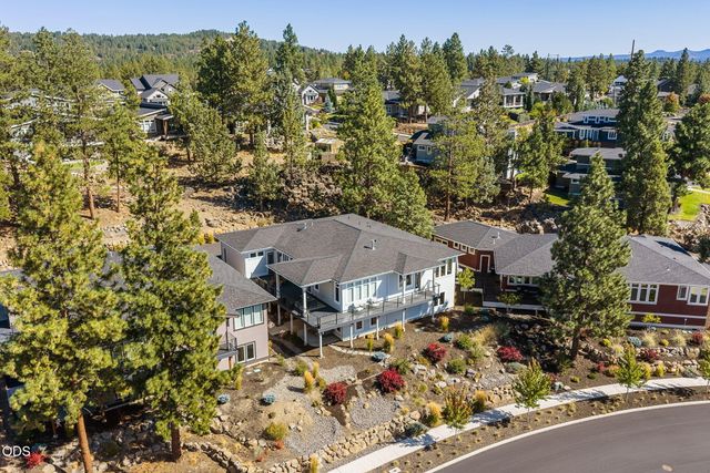 62720 NW Ridge Rock Court, Bend, OR 97703