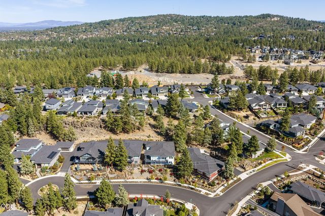 62720 NW Ridge Rock Court, Bend, OR 97703