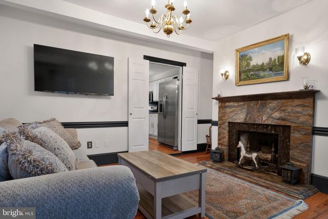 8100 CROOM RD, Upper Marlboro, MD 20772