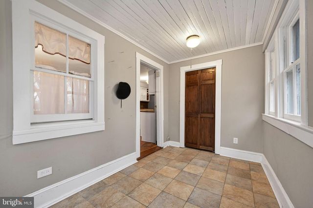 8100 CROOM RD, Upper Marlboro, MD 20772